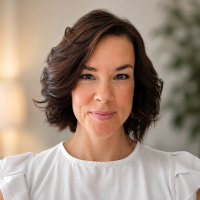 Iva Caron, UKCP Accredited Psychotherapist