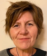 Maggie Usher, UKCP Accredited Psychotherapist