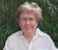 Isaac Pizer, UKCP Accredited Psychotherapist
