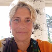 Terri Fresko, UKCP Accredited Psychotherapist