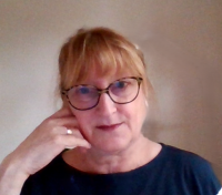 Julia Samworth, UKCP Accredited Psychotherapist