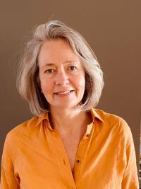 Julie Ashbee, UKCP Accredited Psychotherapist