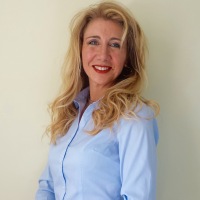 Rita Squarza, UKCP Accredited Psychotherapist