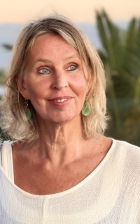 Christiane Bergob, UKCP Accredited Psychotherapist