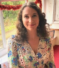 Flora Cruft, UKCP Accredited Psychotherapist
