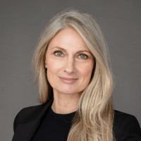Veronika Kloucek, UKCP Accredited Psychotherapist