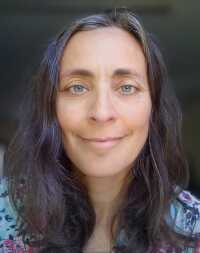 Simona De Gregorio, UKCP Accredited Psychotherapist