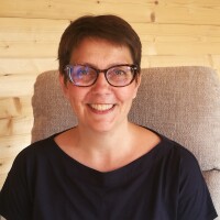 Lisa Gulliford, UKCP Accredited Psychotherapist