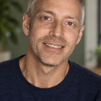 Grant Morris, UKCP Accredited Psychotherapist