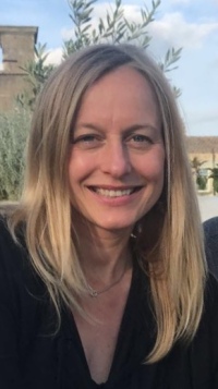 Faye Morray-Jones, UKCP Accredited Psychotherapist