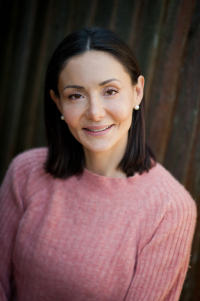 Paulina-Elisa Gjetnes, UKCP Accredited Psychotherapist