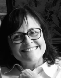 Sara Caswell-Stimpson, UKCP Accredited Psychotherapist