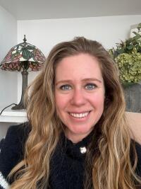 Alexia Lonnoy, UKCP Accredited Psychotherapist