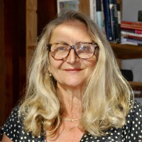 Sara Saxon, UKCP Accredited Psychotherapist
