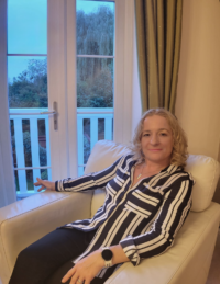 Ania Dimond-Koroza, UKCP Accredited Psychotherapist