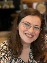 Daniela Temelie, UKCP Accredited Psychotherapist