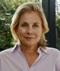 Agnes Berns, UKCP Accredited Psychotherapist