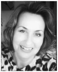 Sarah Adams Smith, UKCP Accredited Psychotherapist