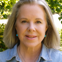 Ros Harwood, UKCP Accredited Psychotherapist