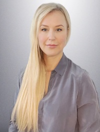 Sanna Wakefield, UKCP Accredited Psychotherapist