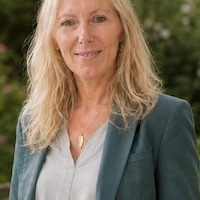 Emma Irwin, UKCP Accredited Psychotherapist