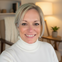 Aurelie Davies, UKCP Accredited Psychotherapist
