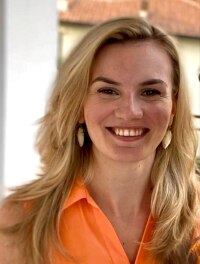 Sara Louise Smith, UKCP Accredited Psychotherapist