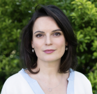 Aleksandra Kupavskaya, UKCP Accredited Psychotherapist