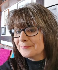 Amanda Ling, UKCP Accredited Psychotherapist